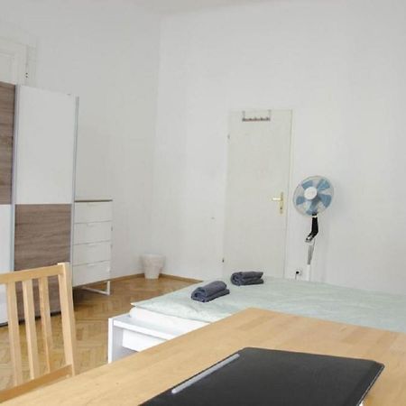 Wonderful Two Bedroom Apartment Vienna Exterior photo